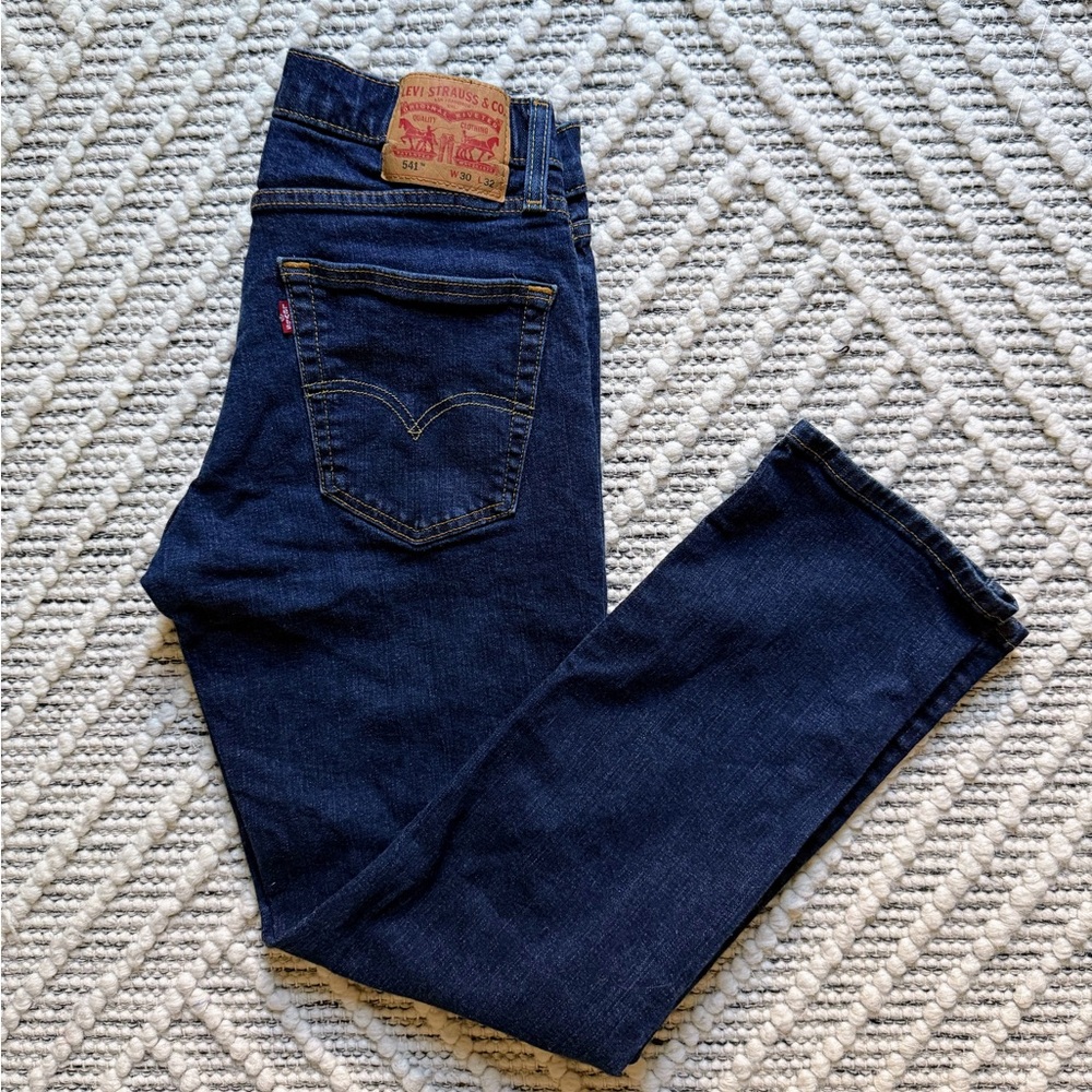 Levi’s 541 Athletic Taper Jeans — 30x28, Dark Wash